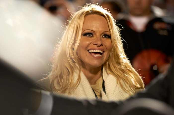 Pamela-Anderson-ncaa.jpg